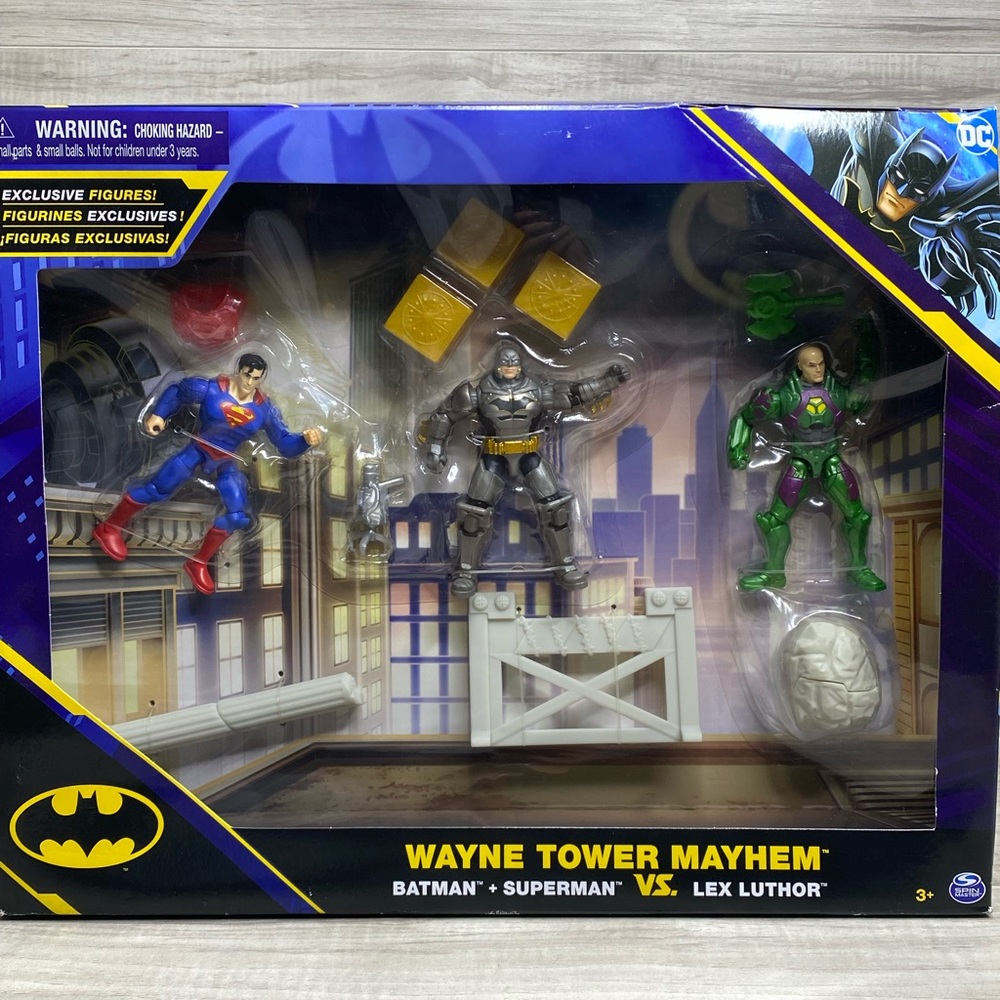 DC Comics Batman Wayne Tower Mayhem Set Armored Batman Lex Luther Superman NEW